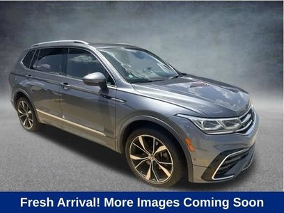 Used 2022 Volkswagen Tiguan SEL R-Line