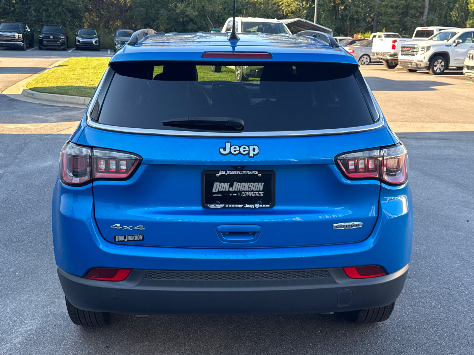 Used 2024 Jeep Compass Latitude AWD/4WD image 6