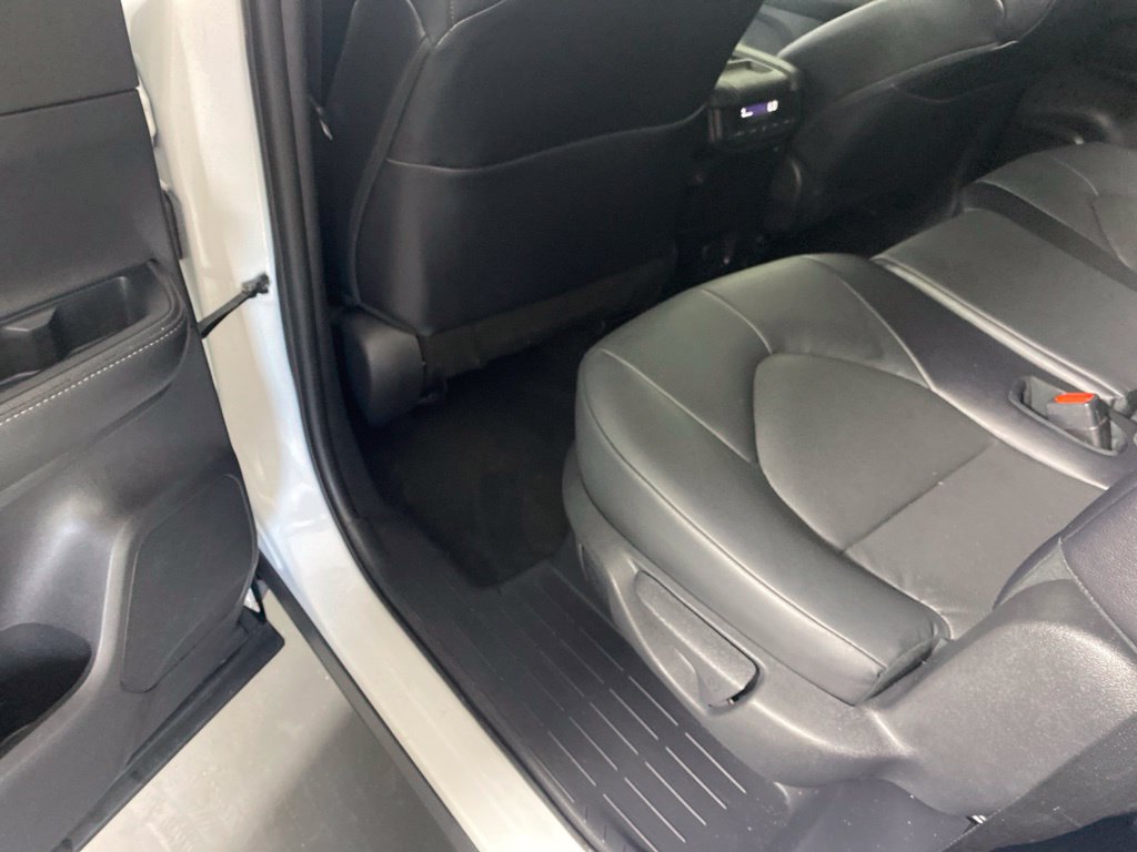 Used 2024 Toyota Grand Highlander AWD image 28