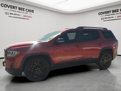 Used 2023 GMC Acadia SLE w/ Elevation Edition image 4