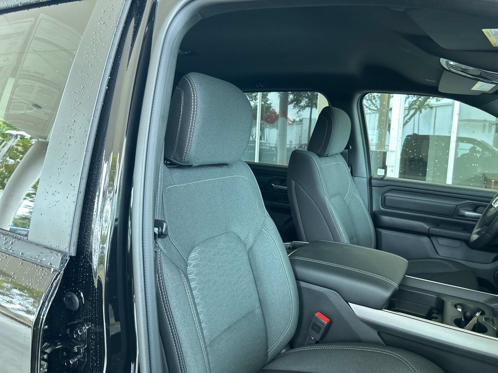 New 2025 RAM 1500 Tradesman AWD/4WD image 19