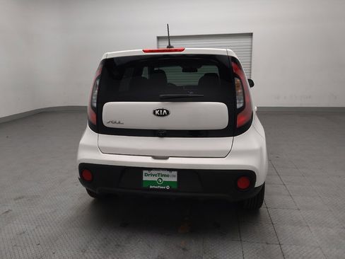 Used 2019 Kia Soul FWD image 7
