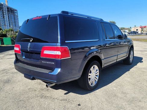Used 2014 Lincoln Navigator L 2WD image 7
