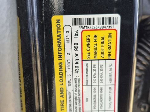 Used 2015 Ford Edge SEL w/ Equipment Group 201A image 3