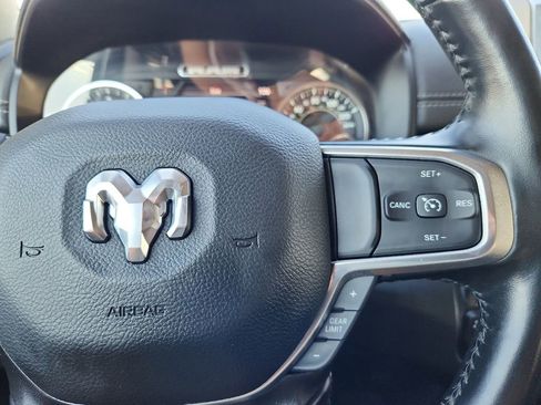 Used 2022 RAM 1500 Laramie AWD/4WD image 18