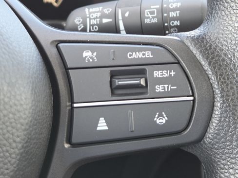 Used 2025 Honda CR-V EX image 6