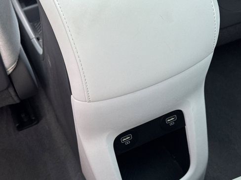 Used 2024 Hyundai Ioniq 5 Limited image 14