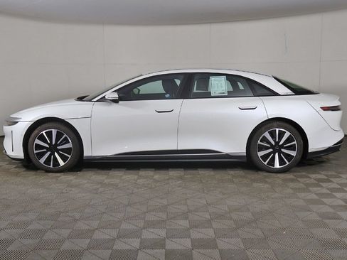 Used 2024 Lucid Air Touring AWD/4WD image 19