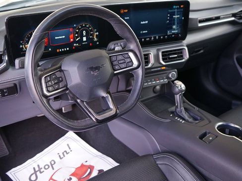 Used 2025 Ford Mustang GT Premium RWD image 10