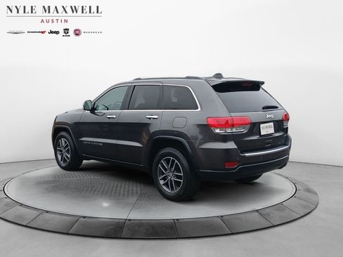 Used 2017 Jeep Grand Cherokee Limited w/ Luxury Group II image 14
