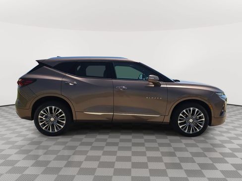 Used 2019 Chevrolet Blazer Premier w/ Driver Confidence II Package AWD/4WD image 8