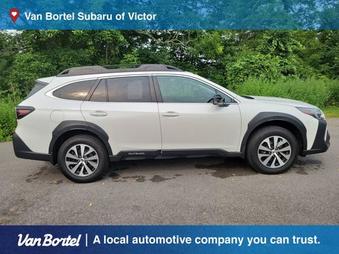 Certified 2023 Subaru Outback Premium AWD/4WD image 6