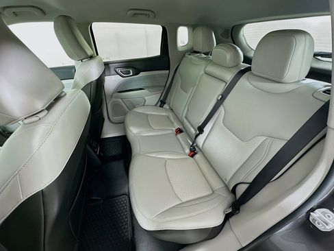 Used 2022 Jeep Compass Latitude w/ Convenience Group image 26