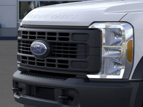 New 2026 Ford F450 XL w/ Snow Plow Prep Package image 17