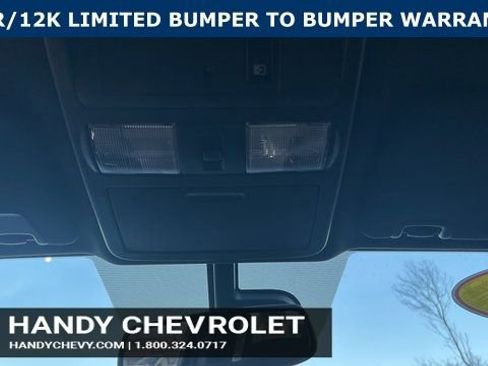 Used 2019 Nissan Titan SV w/ SV Convenience Package image 26