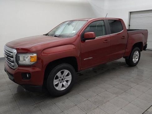Used 2018 GMC Canyon SLE w/ SLE Convenience Package image 2
