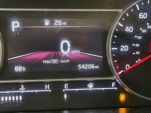 Used 2022 Kia Sorento LX FWD image 8