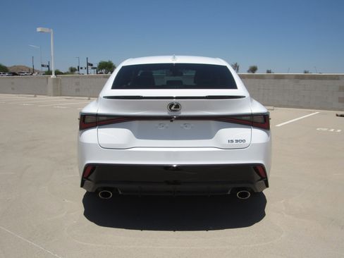 Used 2025 Lexus IS 300 F Sport RWD image 7