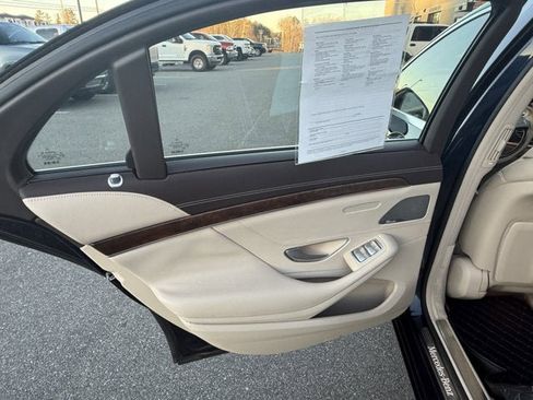 Used 2015 Mercedes-Benz S 550 4MATIC Sedan image 13
