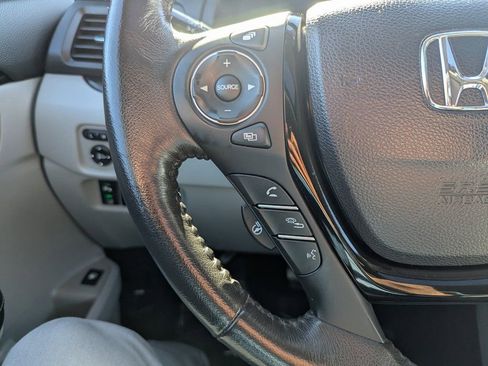 Used 2018 Honda Ridgeline RTL-E image 24