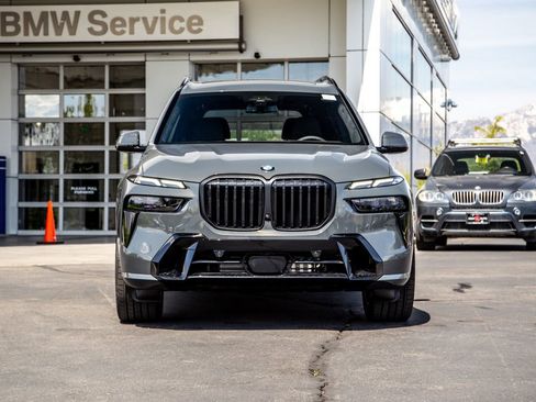 New 2026 BMW X7 xDrive40i w/ Executive Package image 8