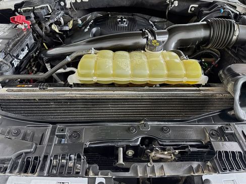 Used 2019 Lincoln Navigator L Reserve image 40