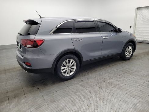 Used 2020 Kia Sorento LX image 10