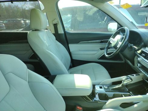 Used 2020 Kia Telluride EX w/ Towing Package image 5
