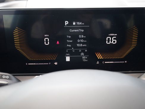 New 2026 Kia Sorento LX FWD image 15