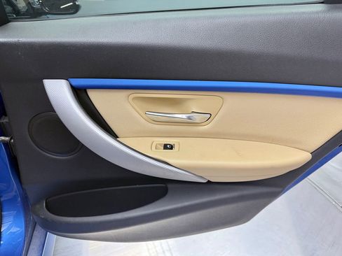 Used 2017 BMW 330i xDrive Sedan image 18