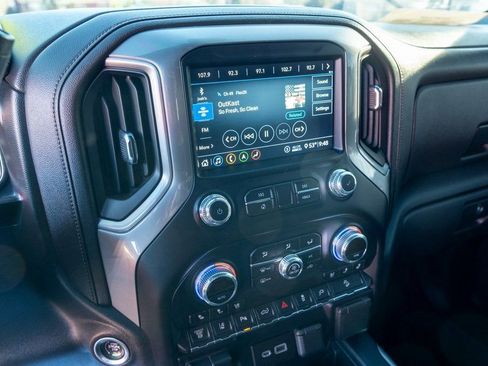 Used 2020 GMC Sierra 2500 Denali w/ Denali Ultimate Package image 19