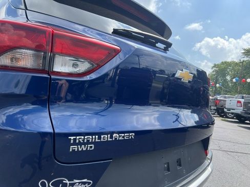 Used 2022 Chevrolet TrailBlazer LT image 12