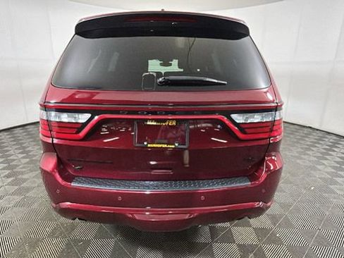 Used 2022 Dodge Durango R/T w/ Blacktop Package AWD/4WD image 3
