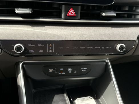 New 2026 Kia Carnival SX FWD image 26