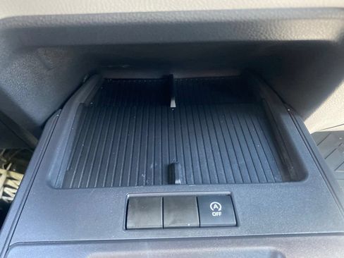 Used 2026 Toyota Corolla Cross L FWD image 23