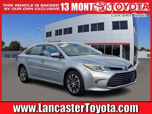Used 2018 Toyota Avalon XLE Premium image 1