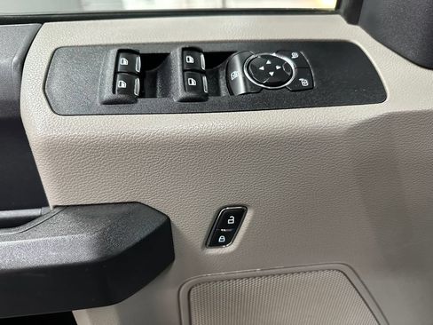 Used 2022 Ford F350 XL w/ STX Appearance Package AWD/4WD image 18