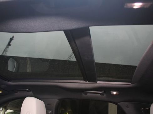 New 2026 Jaguar F-PACE R-Dynamic S image 23