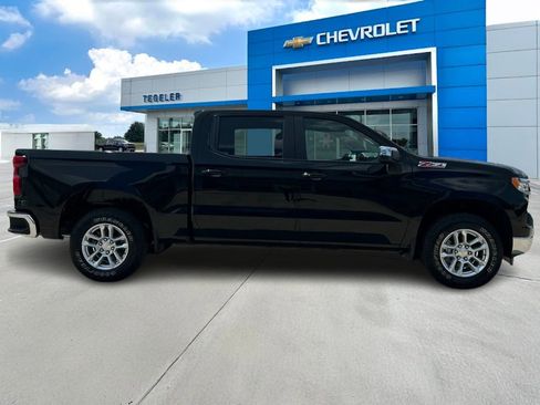 Used 2025 Chevrolet Silverado 1500 LT w/ Z71 Off-Road Package AWD/4WD image 4