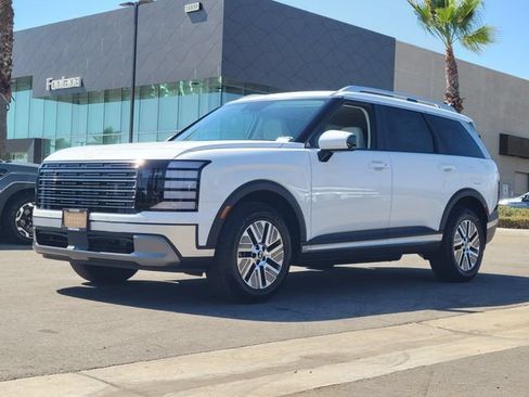New 2027 Hyundai Palisade SEL FWD image 2
