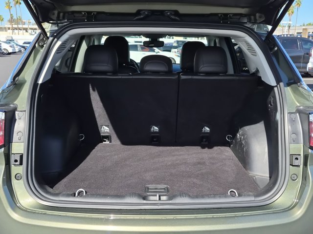 Used 2018 Jeep Compass Latitude w/ Popular Equipment Group FWD image 6