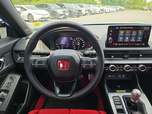 Used 2025 Honda Civic Type R image 12