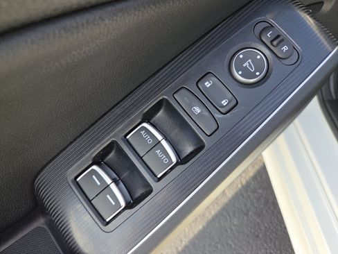 Certified 2024 Honda Civic Touring image 32
