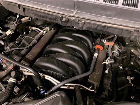 Used 2022 Ford F150 XLT image 35