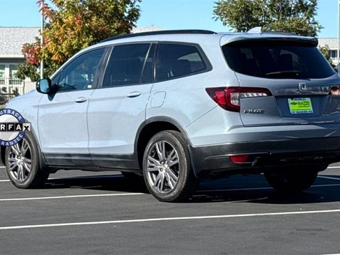 Used 2022 Honda Pilot Sport image 3