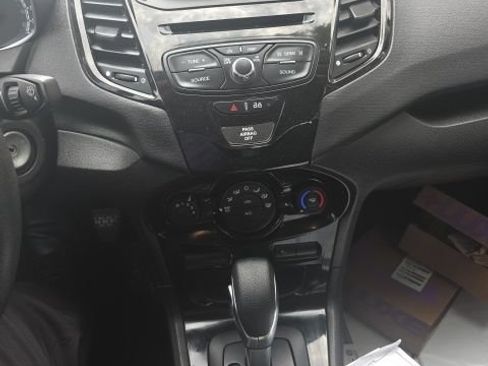 Used 2019 Ford Fiesta SE w/ Equipment Group 201A FWD image 10