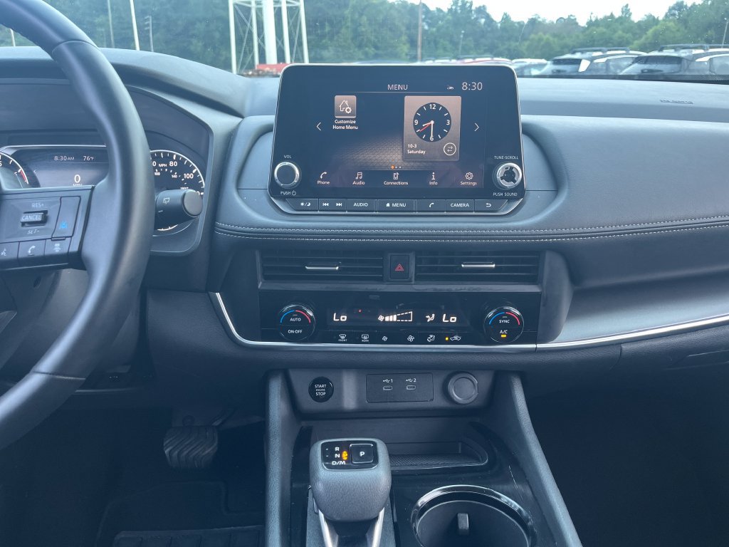 Used 2025 Nissan Rogue SV FWD image 18
