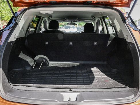 Used 2015 Nissan Murano S w/ Navigation Package AWD/4WD image 31