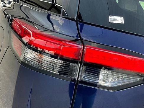 Certified 2022 Nissan Pathfinder Platinum w/ Lighting Package (N93) image 27