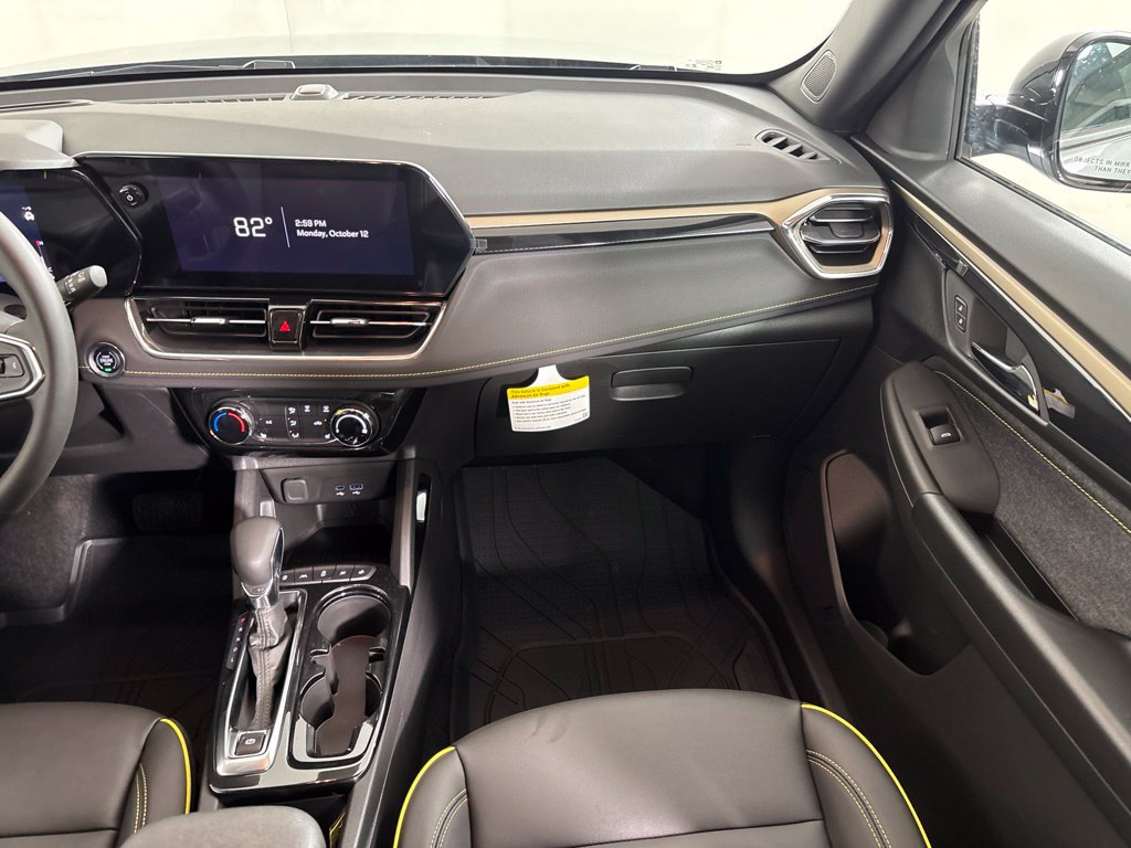 New 2026 Chevrolet TrailBlazer ACTIV w/ Driver Confidence Package FWD image 18